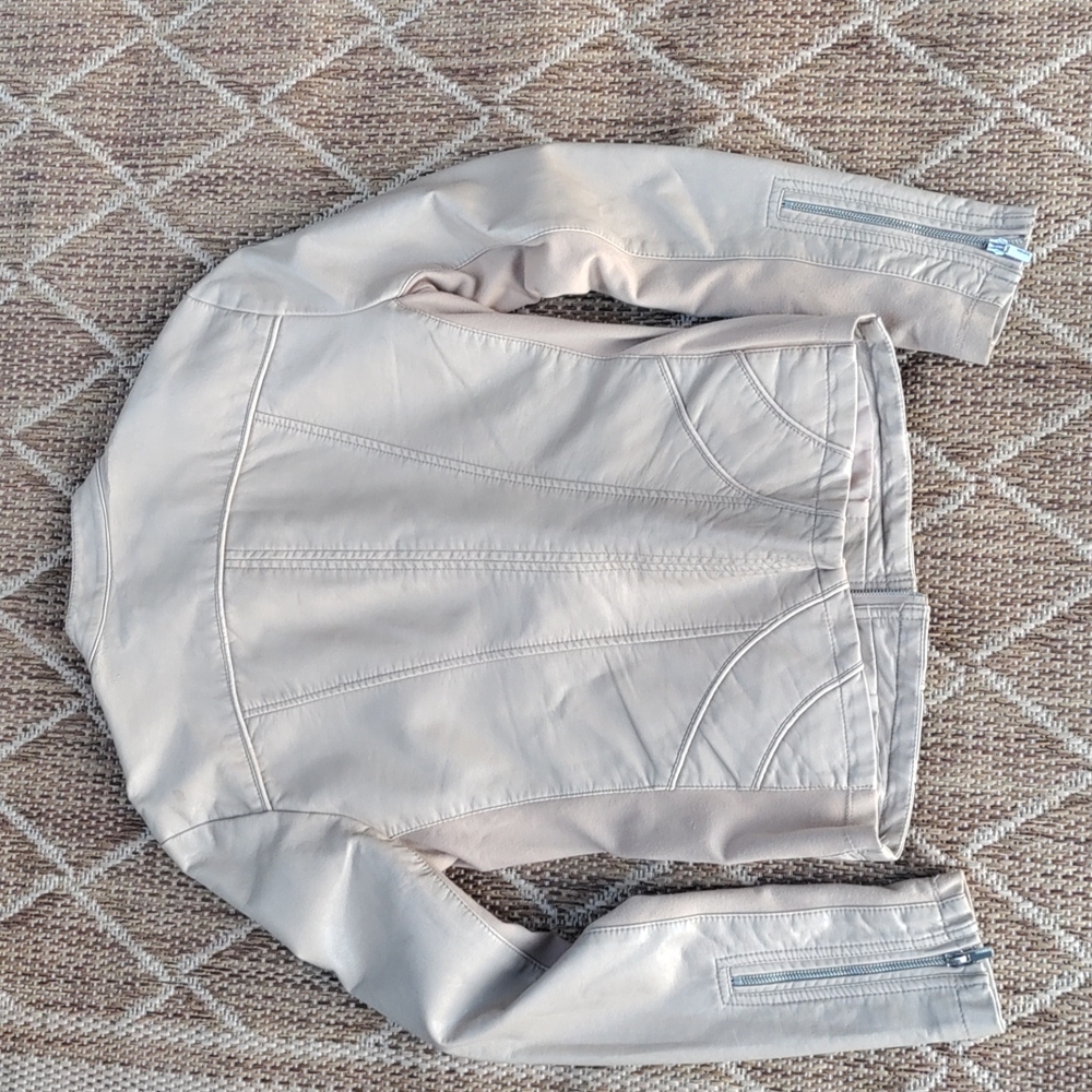 Really Cute Pleather Jacket From... - image 4